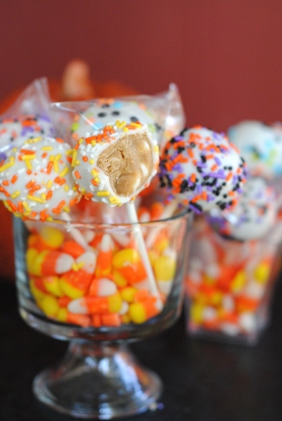 Halloween Recipes: Halloween Peanut Butter Cookie Dough Cake Pops