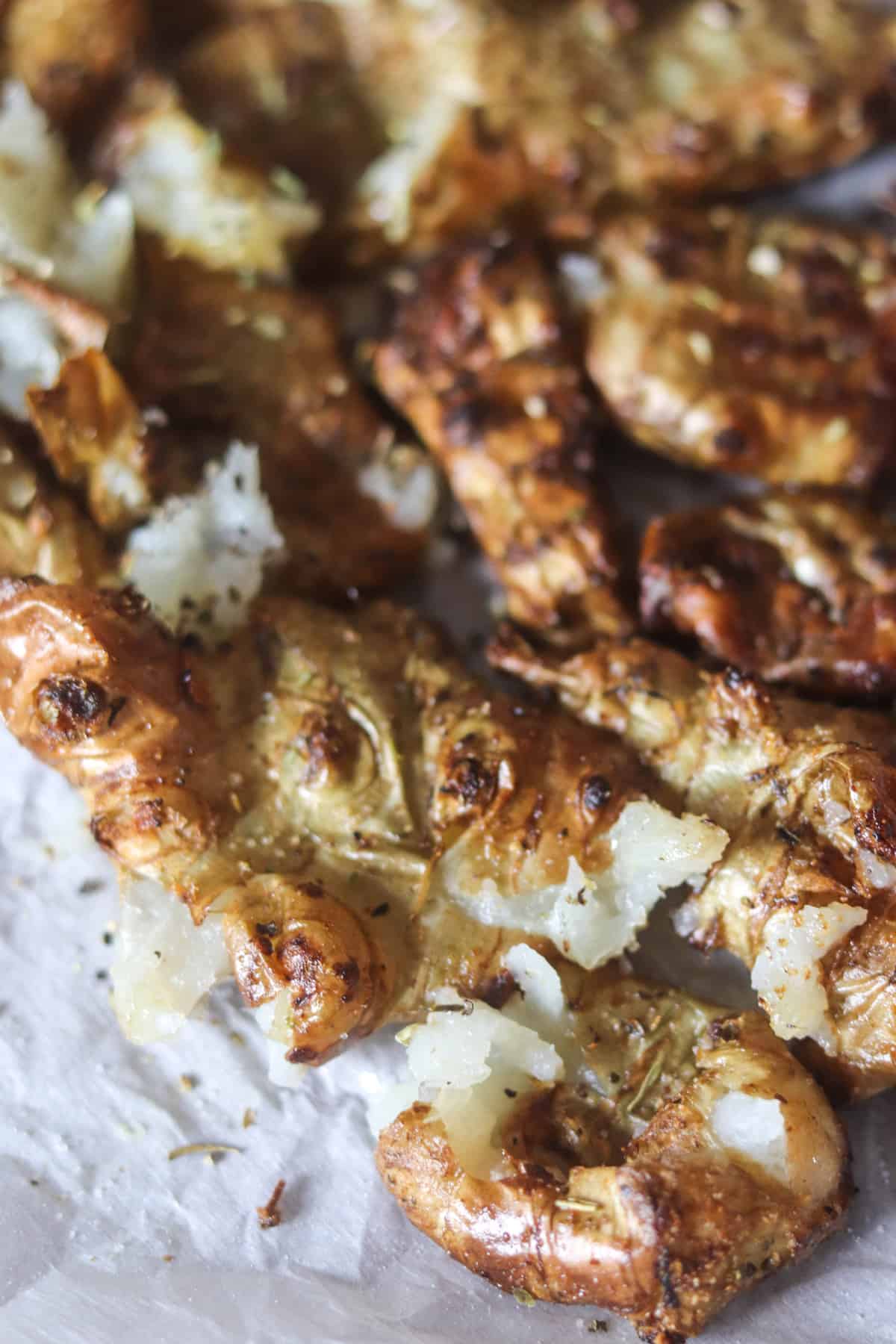 Air Fryer Butter and Herb Smashed Sunchokes