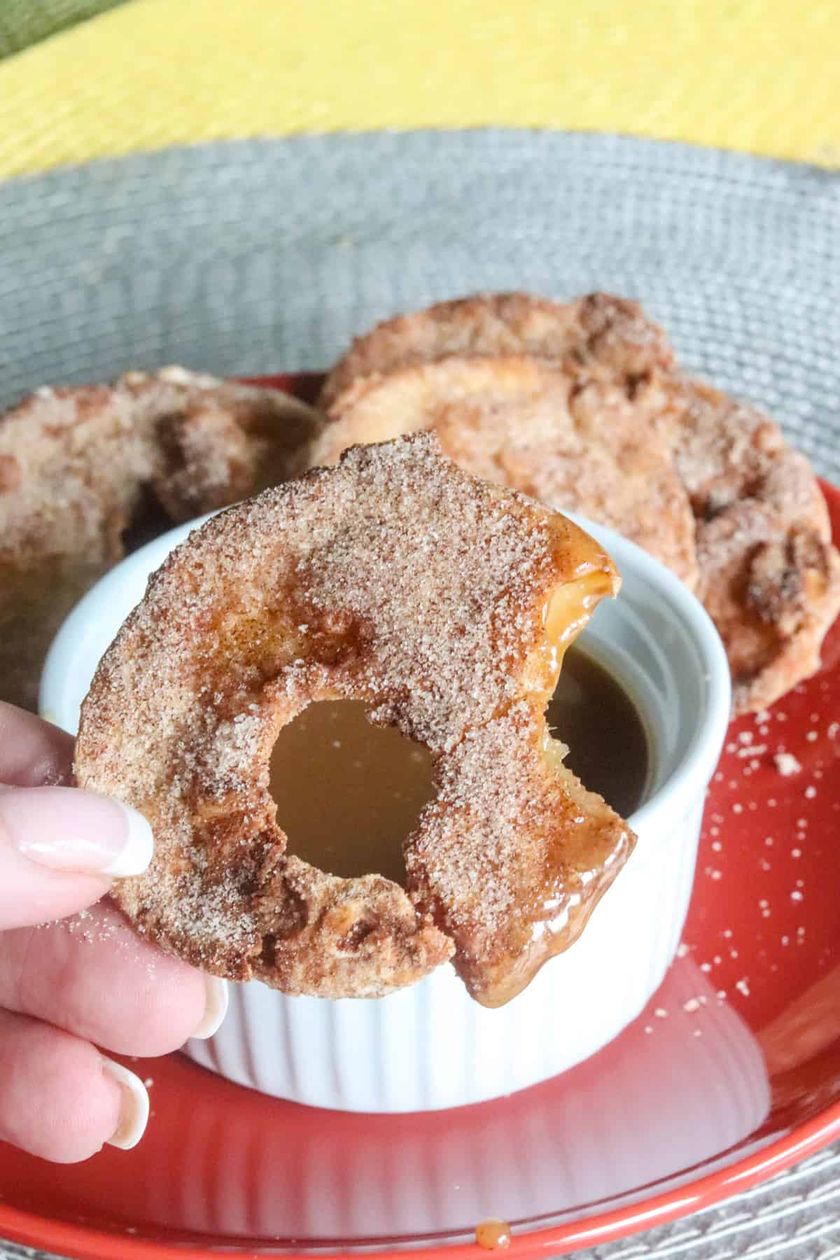 Air Fryer Cinnamon Apple Rings