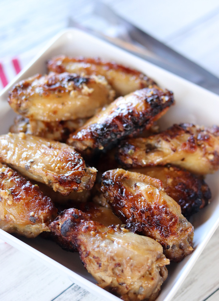 Air Fryer Garlic Parmesan Chicken Wings