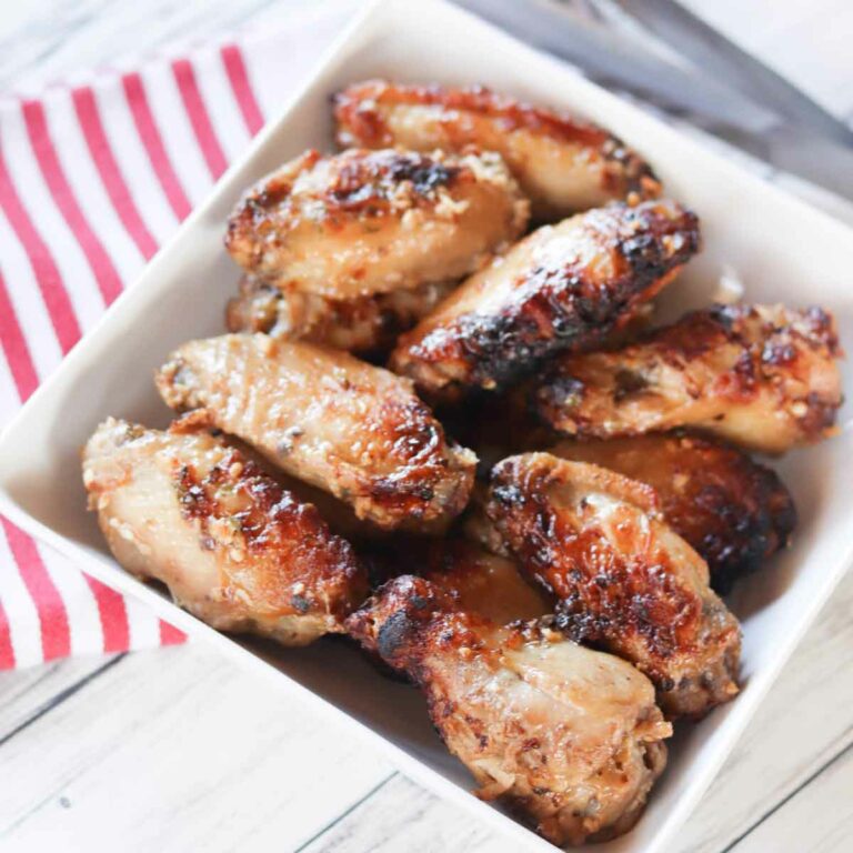 Air Fryer Garlic Parmesan Chicken Wings