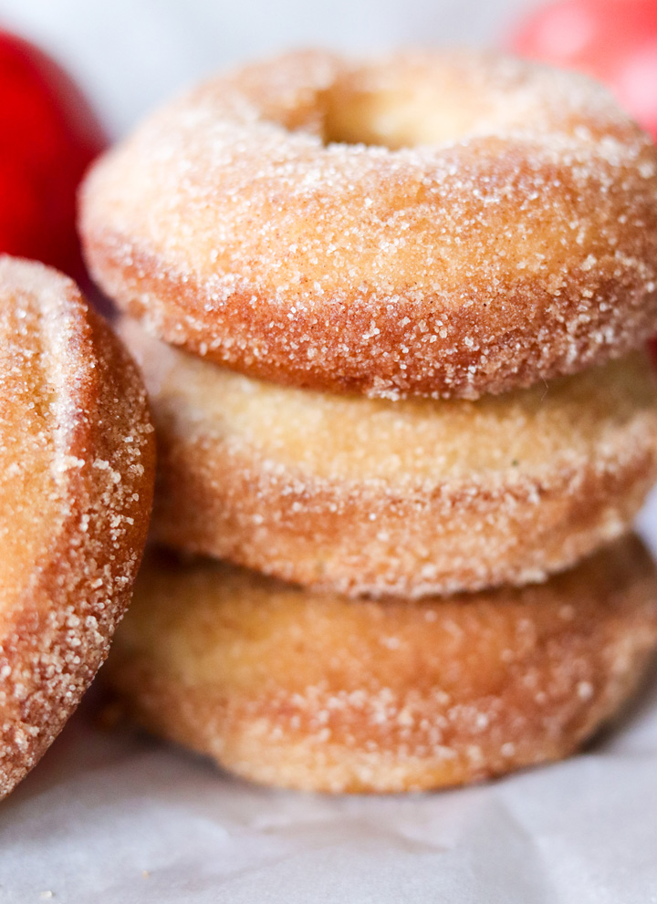 Apple Pie Donuts