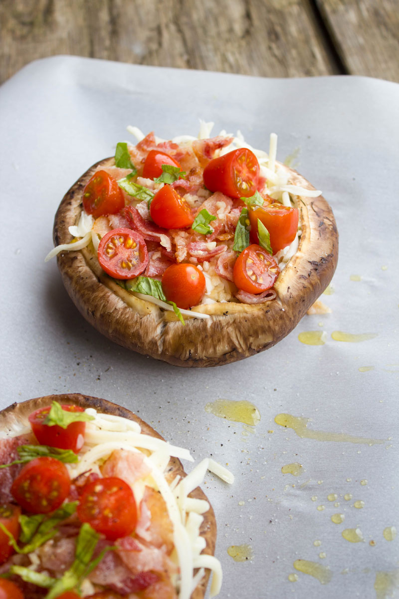 Bacon Caprese Stuffed Portobello Mushrooms