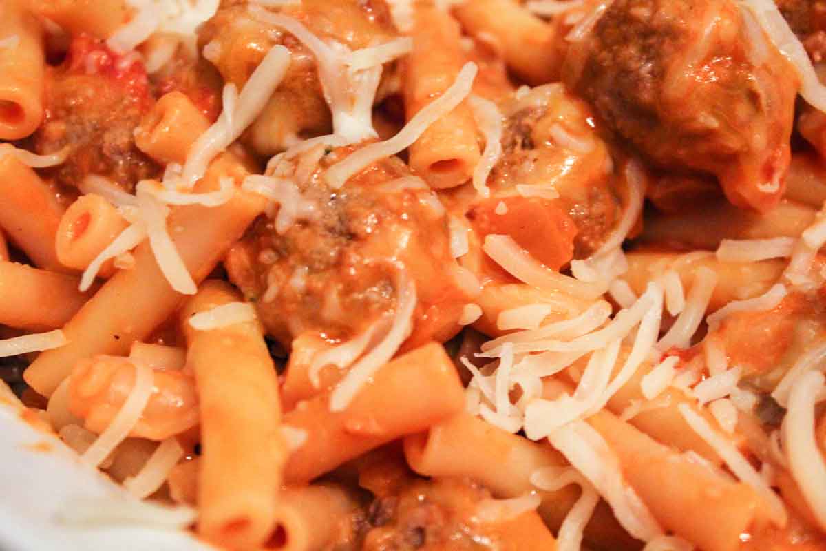 Baked Ziti with Meatballs Zoomed In