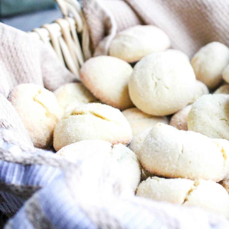 Lavadores Washboard Cookies Portuguese Dessert Recipe Featured Image