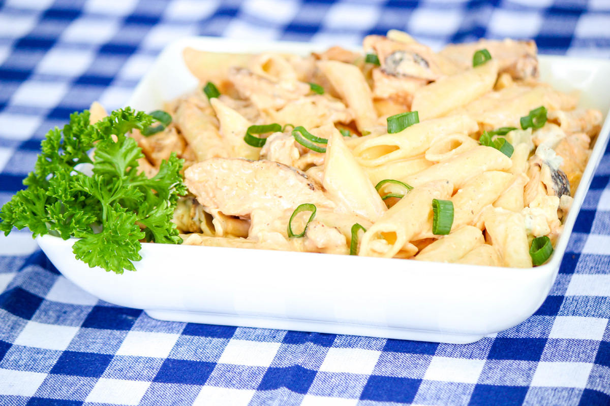 Buffalo Chicken Pasta Salad