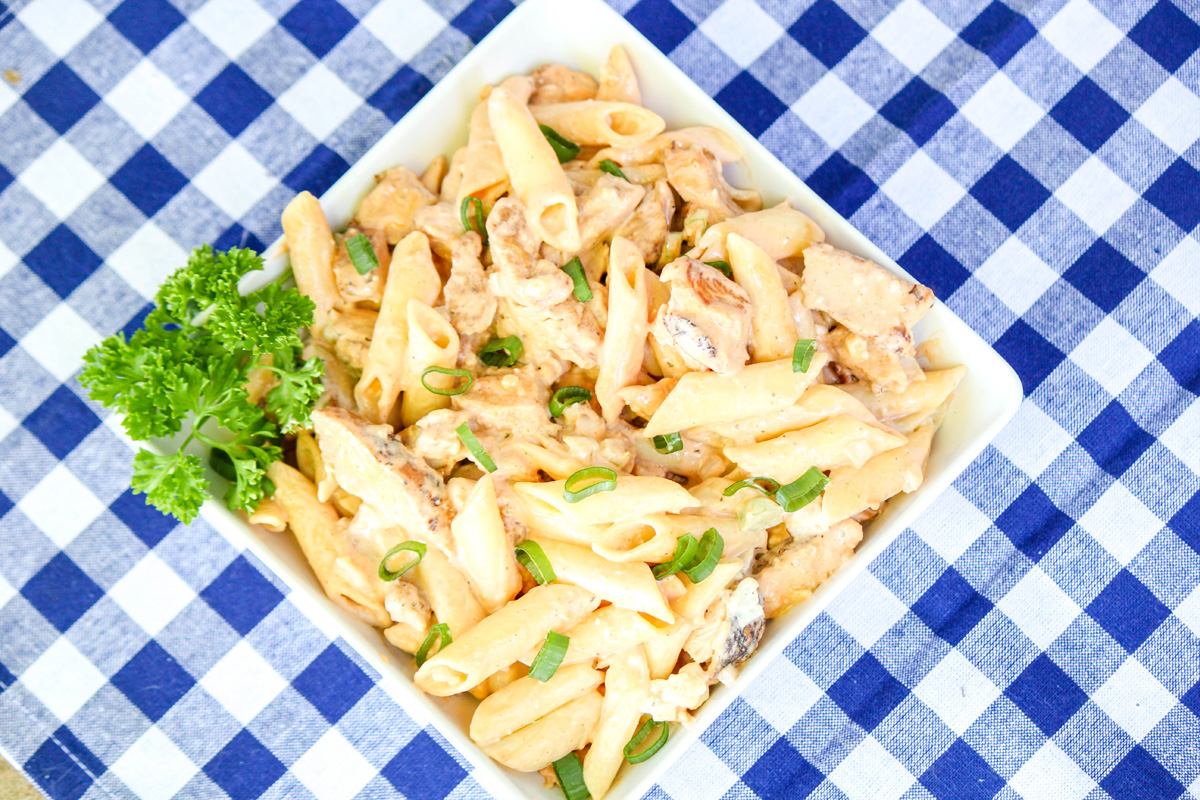 Buffalo Chicken Pasta Salad