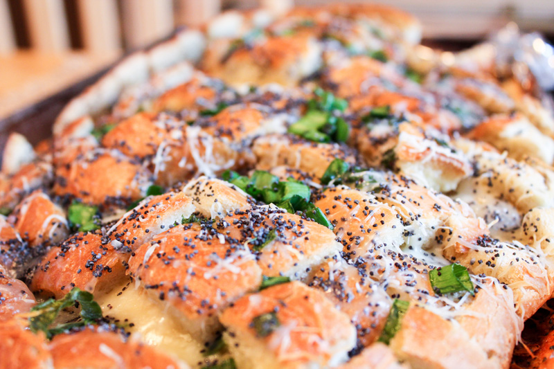 Cheesy Garlic Pull Apart Bread