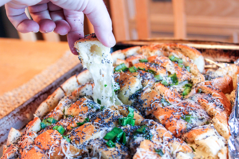 Cheesy Garlic Pull Apart Bread