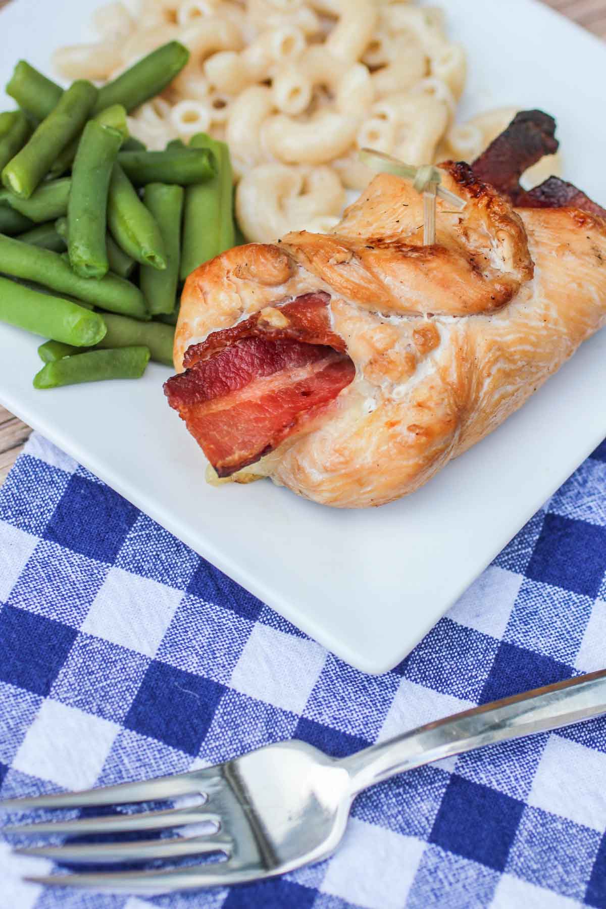 Cheesy Jalapeno Bacon Chicken Roll Ups