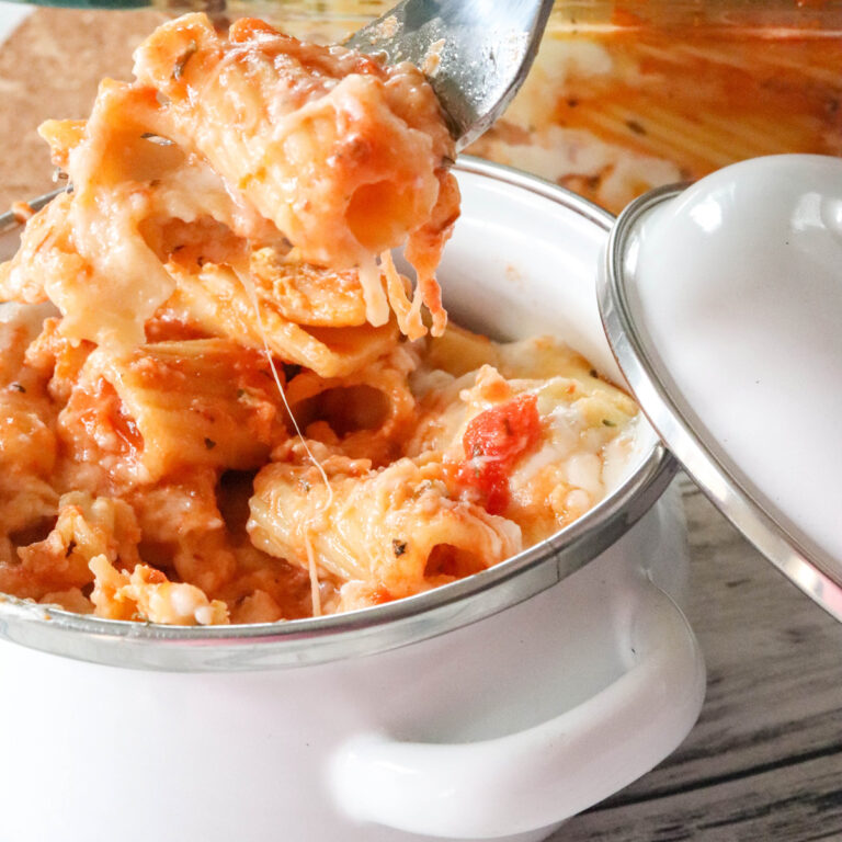 Cheesy Rigatoni Bake Recipe