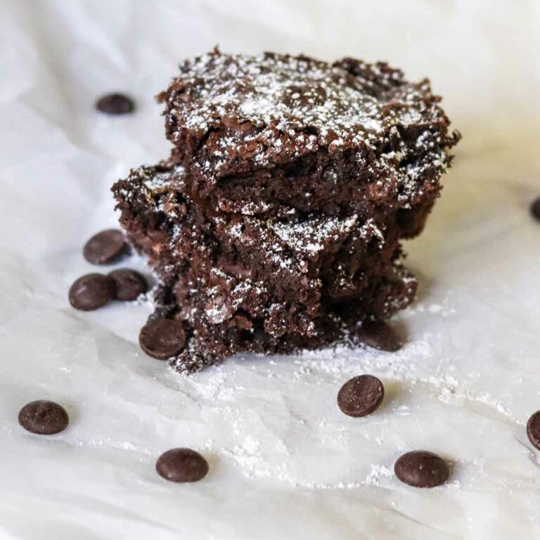 Cinnamon Brown Sugar Brownies Featured Image