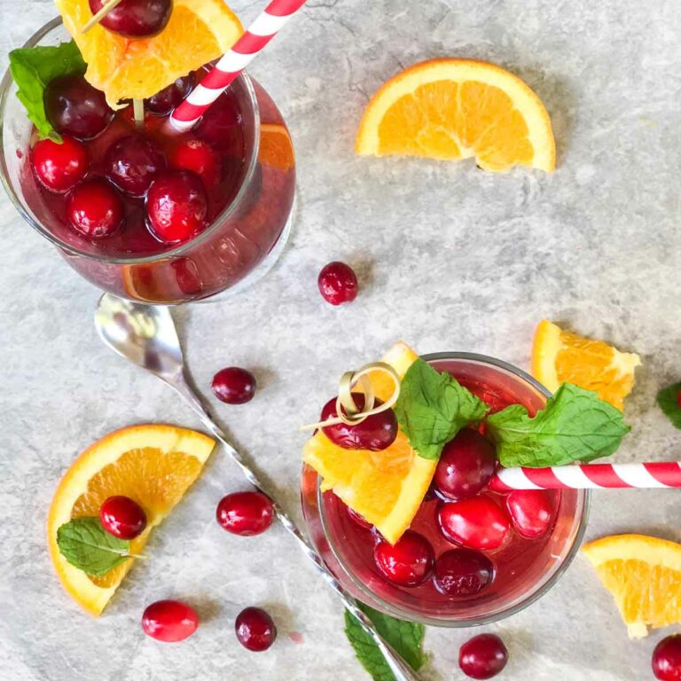Cranberry Raspberry Sparkling Spinner Cocktails Featured Image