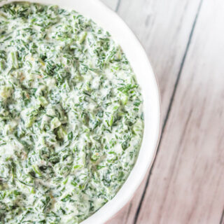 Easy Cheesy Creamed Spinach