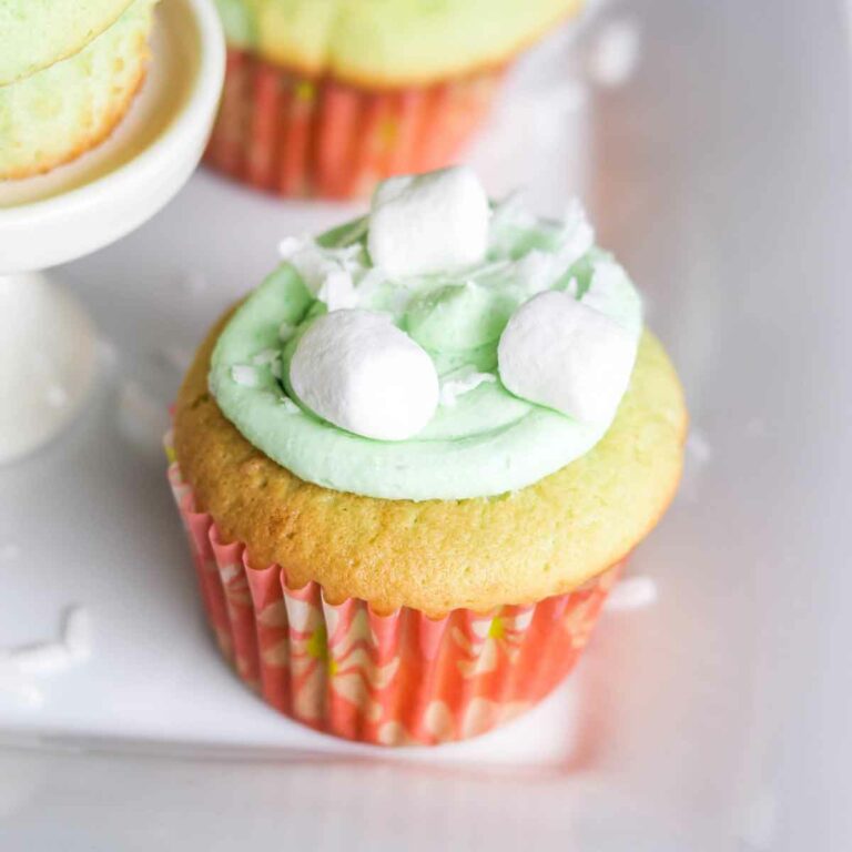 Easy Pistachio Cupcakes with Pistachio Frosting