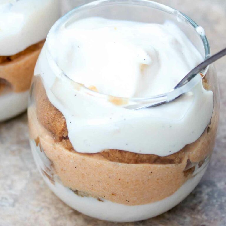 Easy Pumpkin Parfaits with Greek Yogurt Featured