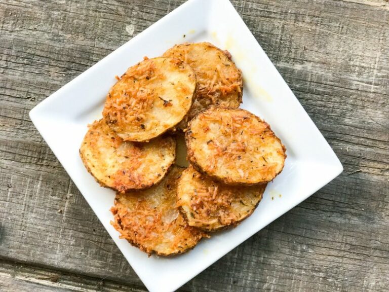 Garlic Parmesan Crusted Potatoes