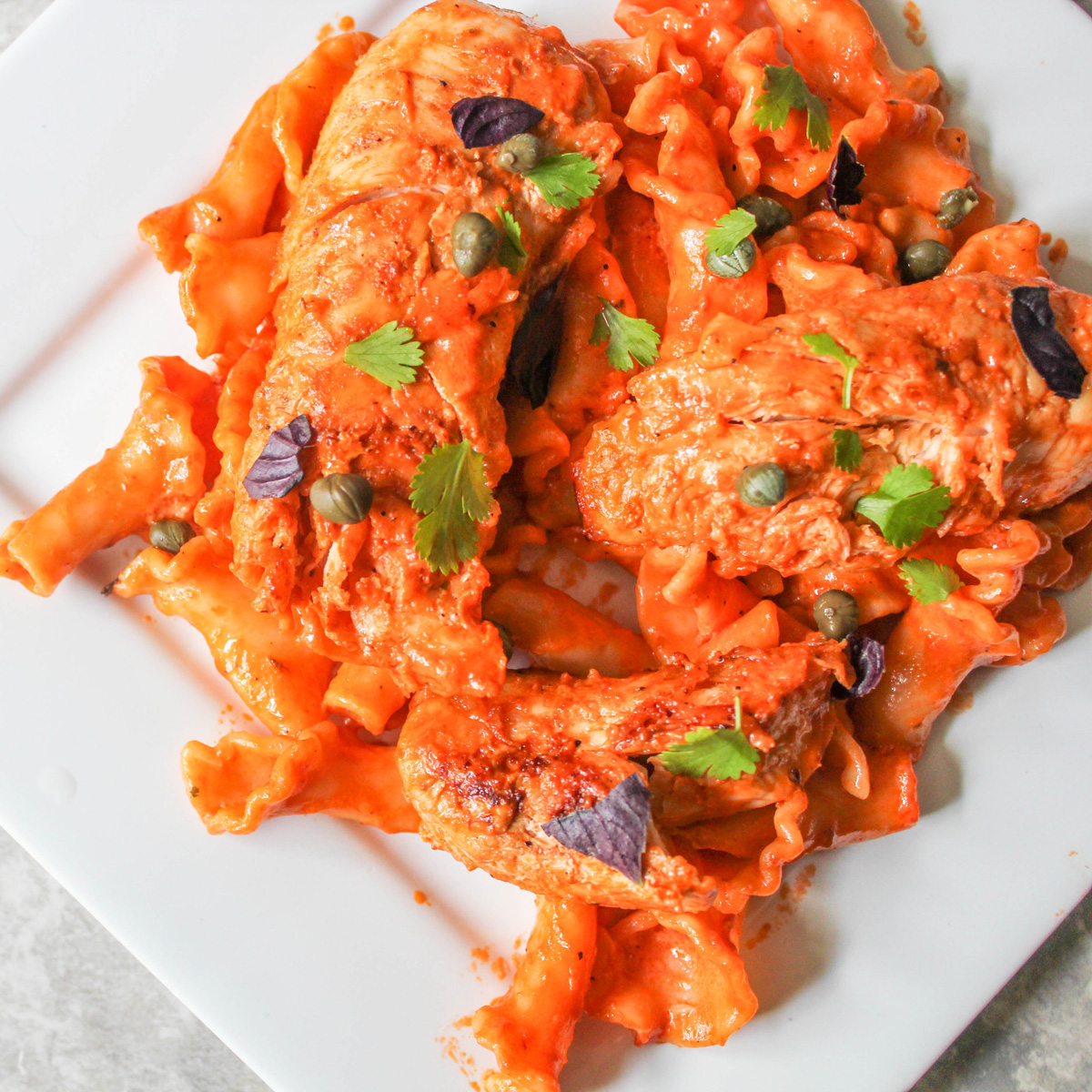 Garlic Tomato Butter Chicken Featured Image