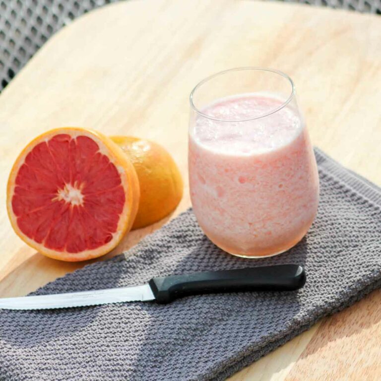 Grapefruit Smoothie Featured Image