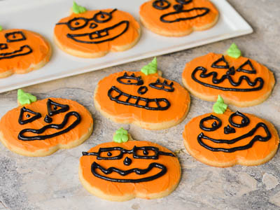 Halloween Recipes: Jack O' Lantern Halloween Cookies