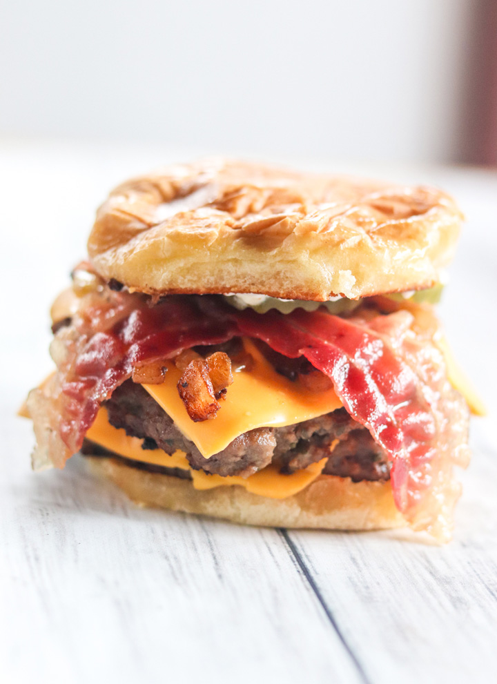 Juicy Griddle Ranch Cheeseburgers