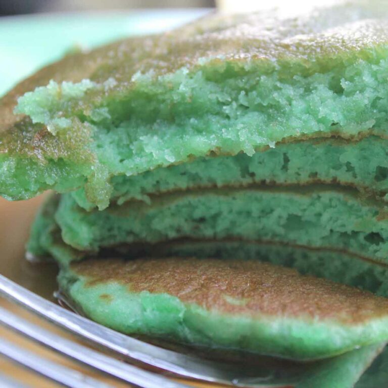 Pistachio Pudding Pancakes Featured Image