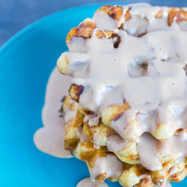 Pumpkin Apple Cinnamon Roll Waffles