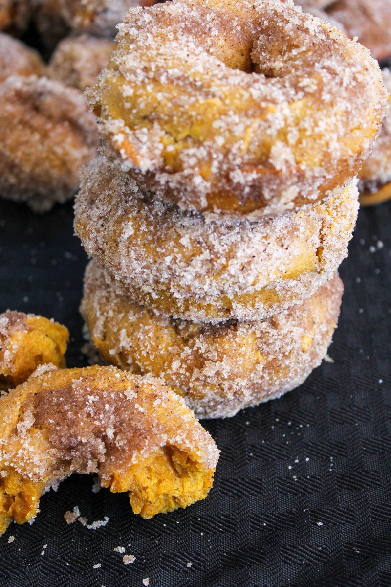 Pumpkin Chai Donuts