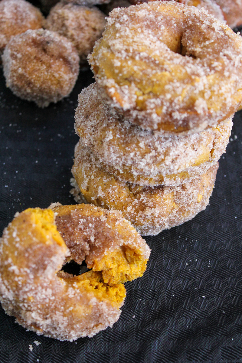 Pumpkin Chai Donuts