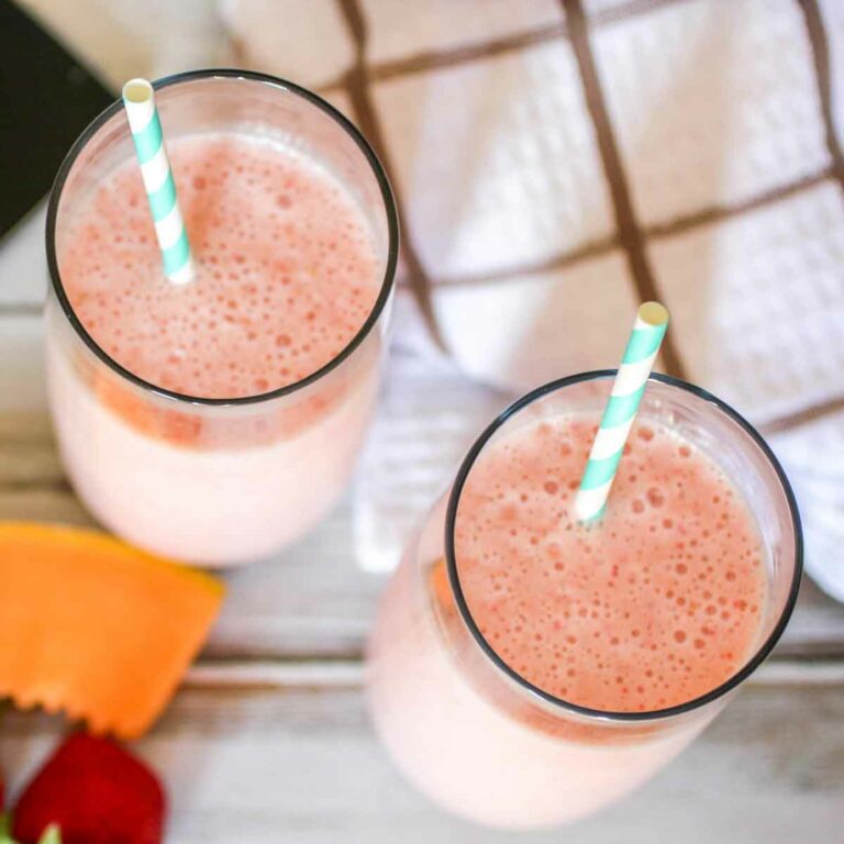 Strawberry Cantaloupe Smoothie Featured Image