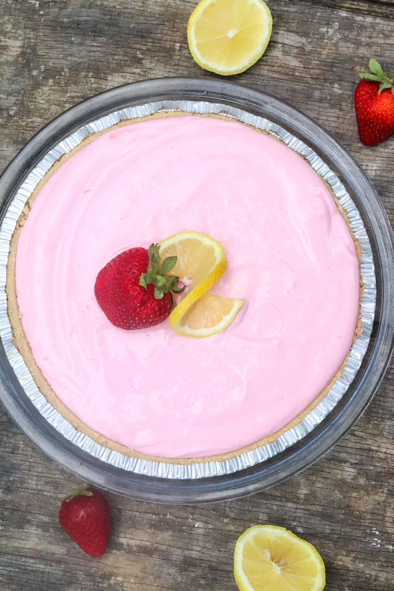 Strawberry Lemonade Pie