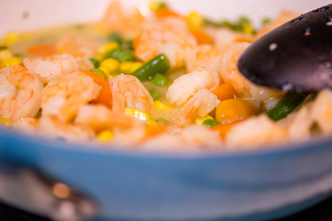 Kids in the Kitchen: Garlic Shrimp Veggies and Rice #BensBeginners