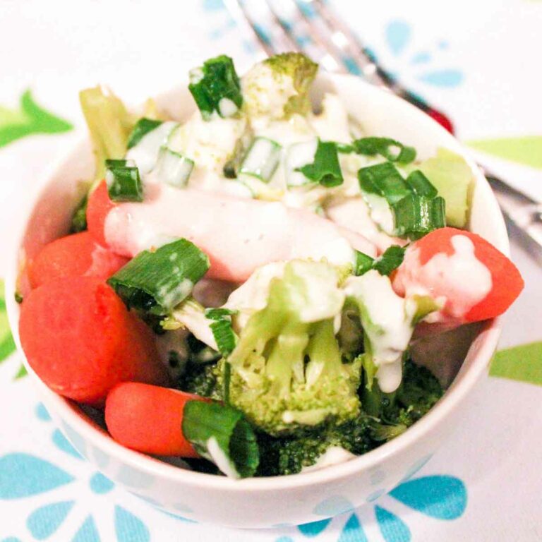 Veggies with Creamy Garlic Parmesan Sauce