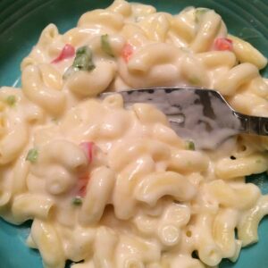 White Queso Mac and Cheese Featured